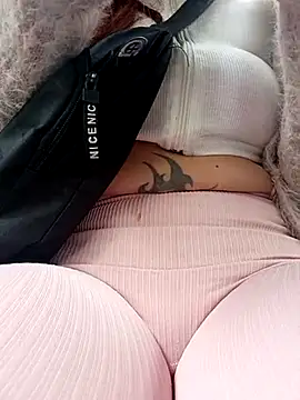 SAMANTHA-16  online show from 03/18/25, 12:58