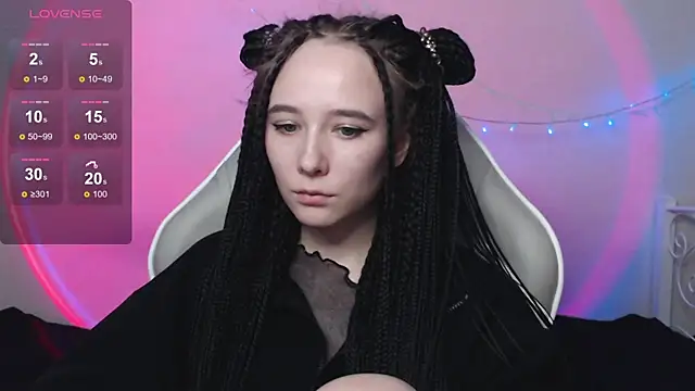 Snapshot of Robin_yourss chatting on 12/12/24, 04:10 Robin yourss online show from 12/12/24, 04:10