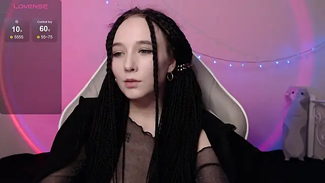 Snapshot of Robin_yourss chatting on 12/18/24, 04:06 Robin yourss online show from 12/18/24, 04:06