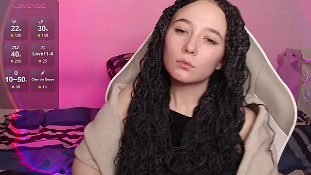 Snapshot of Robin_yourss chatting on 01/23/25, 04:26 Robin yourss online show from 01/23/25, 04:26