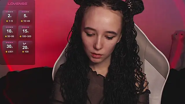 Snapshot of Robin_yourss chatting on 01/28/25, 02:11 Robin yourss online show from 01/28/25, 02:11