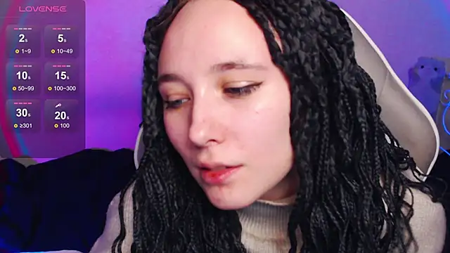 Snapshot of Robin_yourss chatting on 02/02/25, 02:13 Robin yourss online show from 02/02/25, 02:13