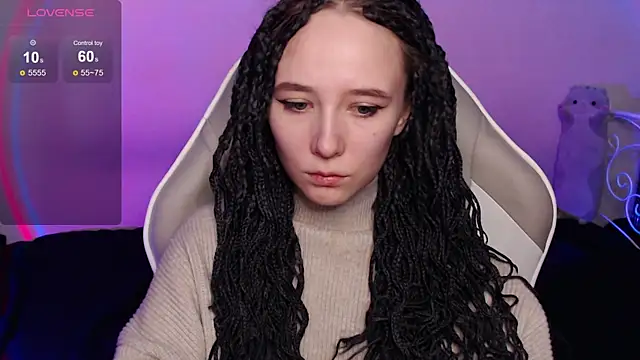 Snapshot of Robin_yourss chatting on 02/05/25, 05:20 Robin yourss online show from 02/05/25, 05:20