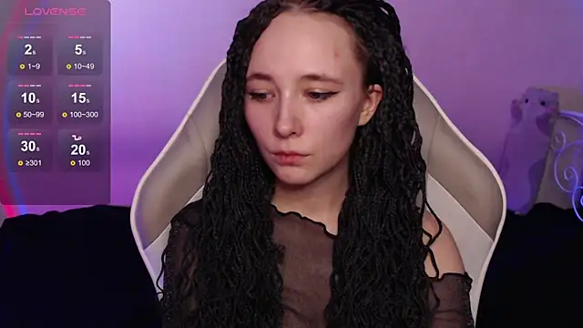 Snapshot of Robin_yourss chatting on 02/07/25, 08:22 Robin yourss online show from 02/07/25, 08:22