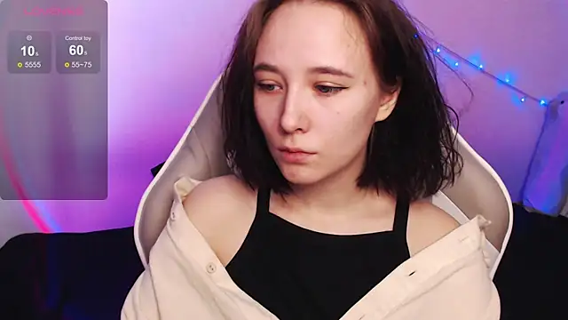 Snapshot of Robin_yourss chatting on 03/06/25, 07:36 Robin yourss online show from 03/06/25, 07:36