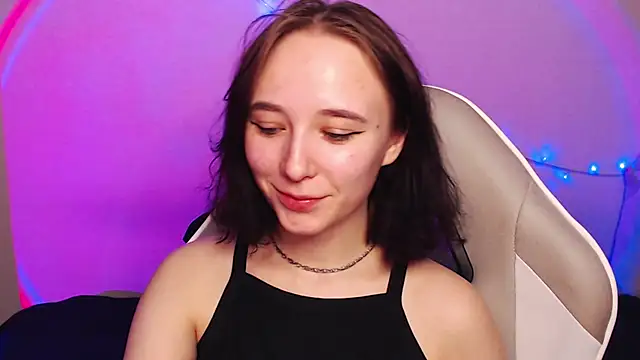 Snapshot of Robin_yourss chatting on 03/09/25, 06:11 Robin yourss online show from 03/09/25, 06:11