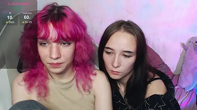 Snapshot of Robin_yourss chatting on 09/26/25, 03:05 Robin yourss online show from 09/26/25, 03:05