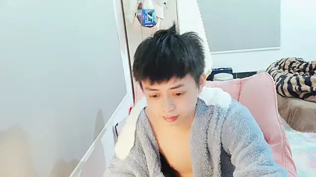 FFFFZ189 online show from 01/16/25, 04:39