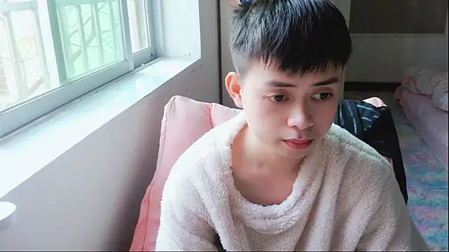 FFFFZ189 online show from 01/24/25, 07:19