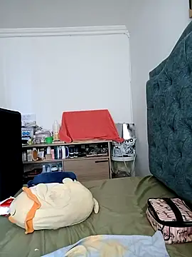 KimPielCanela online show from 02/15/25, 06:12