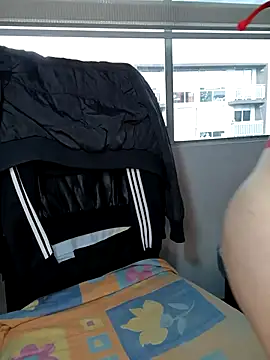 KimPielCanela online show from 01/05/26, 05:49