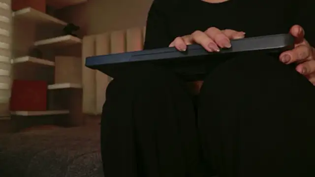 Megan mooree  online show from 11/23/25, 12:38