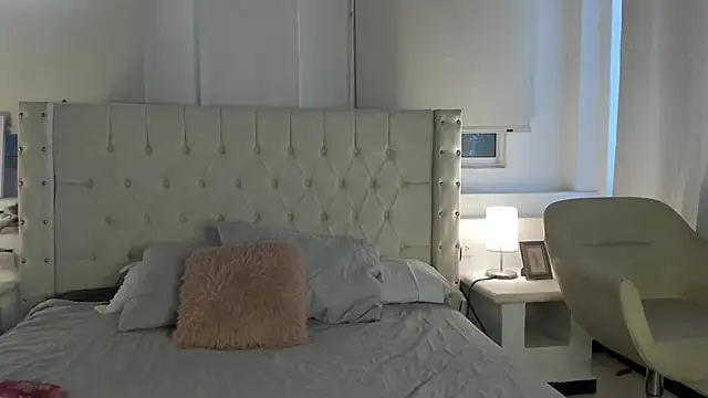 Snapshot of Gabycutee chatting on 01/19/25, 11:00 Gabycutee online show from 01/19/25, 11:00