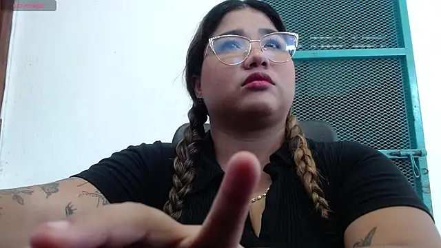 Snapshot of Gabycutee chatting on 09/11/25, 09:26 Gabycutee online show from 09/11/25, 09:26