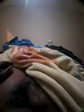 royalpleasure8209 online show from 12/04/24, 09:57