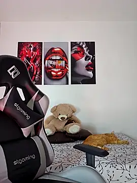 Antonella2 m online show from 09/29/25, 05:07