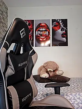 Antonella2 m online show from 03/13/26, 01:07