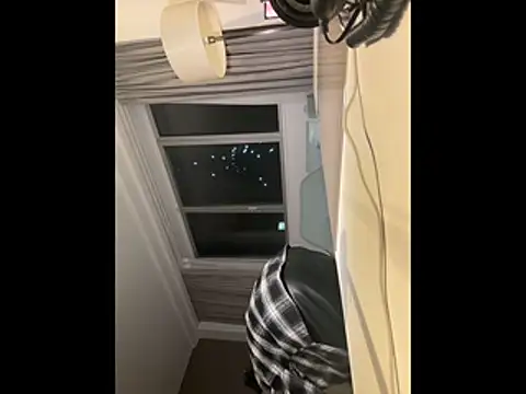 Snapshot of Abby_bella09 chatting on 11/09/25, 11:03 Abby bella09 online show from 11/09/25, 11:03