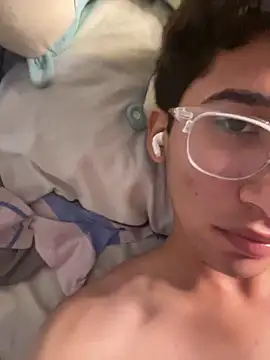 Gomezs-04 online show from 03/20/25, 06:52