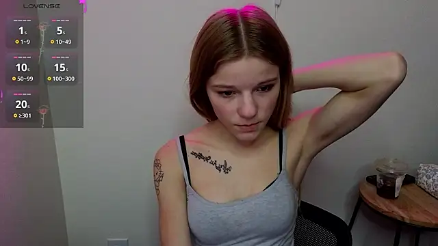 foxy ana13 online show from 01/28/25, 03:04