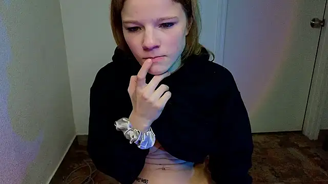 foxy ana13 online show from 03/03/25, 04:14