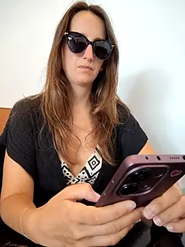 Alexvit2616 online show from 02/22/25, 04:51