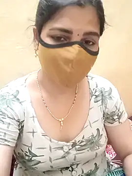 Snapshot of yourtamilcouple chatting on 03/04/25, 03:04 yourtamilcouple online show from 03/04/25, 03:04