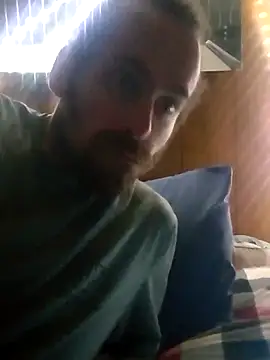 Snapshot of RobStrokes215 chatting on 12/11/24, 09:41 RobStrokes215 online show from 12/11/24, 09:41