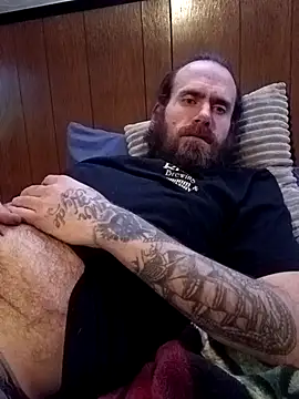 Snapshot of RobStrokes215 chatting on 03/03/25, 04:58 RobStrokes215 online show from 03/03/25, 04:58