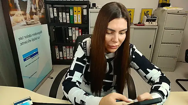 Snapshot of kilenyapatrice chatting on 01/31/25, 10:31 kilenyapatrice online show from 01/31/25, 10:31