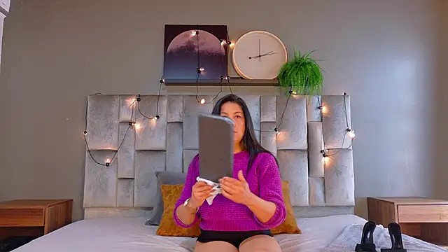 JaylaScott   online show from 04/11/26, 11:36