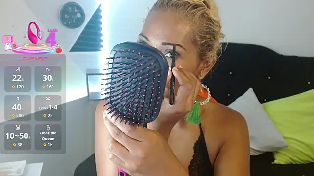 NatashaDormat online show from 11/19/25, 12:38