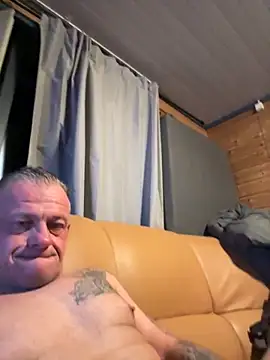 JakubW79 online show from 10/20/25, 11:27