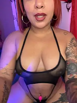 EmmaHot online show from 04/16/26, 09:39