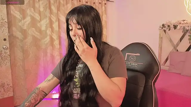 hina tay online show from 03/25/26, 03:23