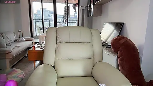 Bunny Tutu online show from 01/16/25, 09:37