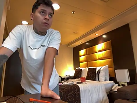 crazyrabbits online show from 02/01/25, 12:37