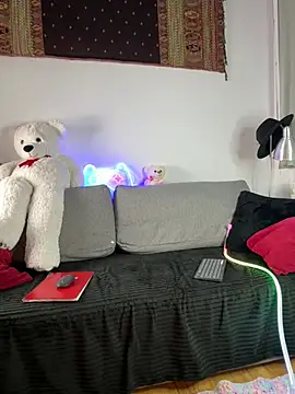 crazyrabbits online show from 02/18/25, 10:25