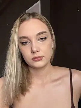 Alisa Rise online show from 09/13/25, 04:51