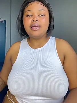 Curveysinaa online show from 11/07/25, 05:51