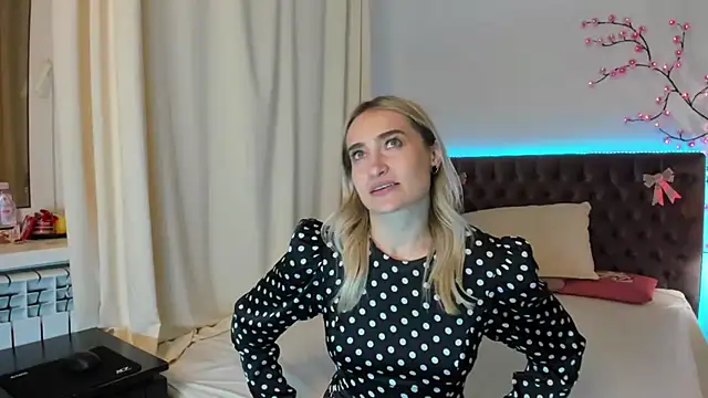 KateOwyns online show from 05/18/26, 11:49