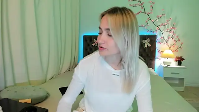 KateOwyns online show from 05/19/26, 12:22