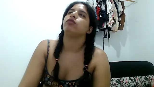 sexyhot20xxx online show from 03/12/25, 12:15