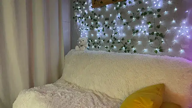   2sya   online show from 02/03/25, 01:30