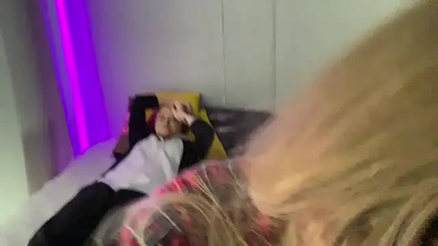   2sya   online show from 03/18/25, 12:47