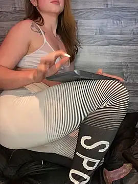 kamel-ayesha online show from 01/16/25, 03:35