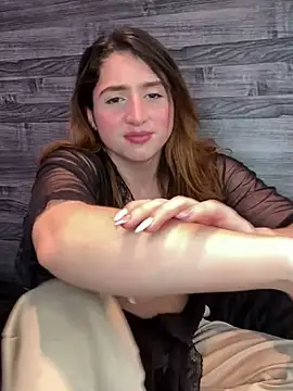 kamel-ayesha online show from 01/17/25, 06:44