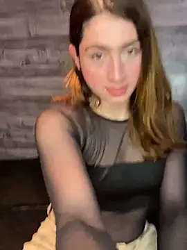 kamel-ayesha online show from 01/31/25, 01:12