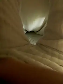 Aimeil online show from 01/04/25, 03:28