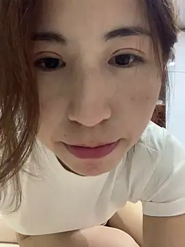 Aimeil online show from 03/11/25, 03:45